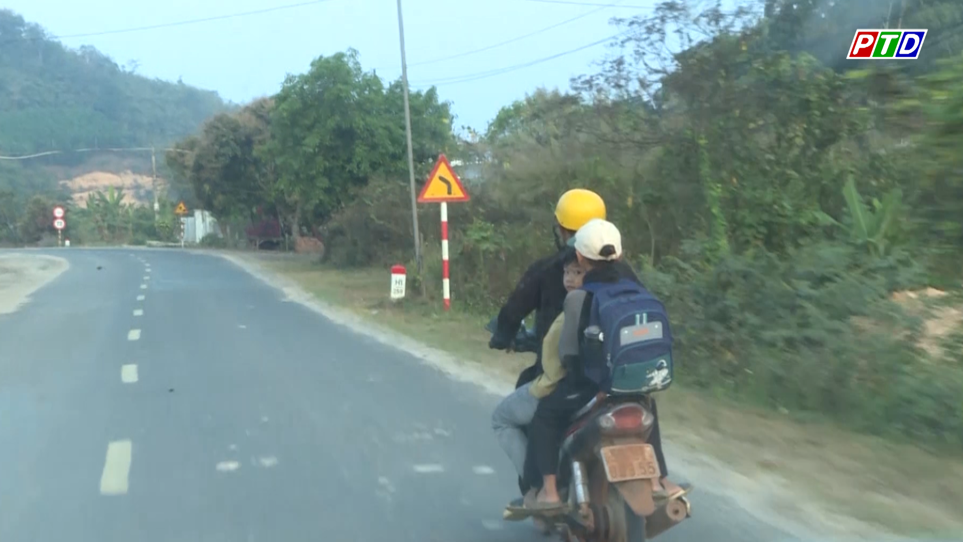 Gian nan hành trình đưa trẻ đến trường