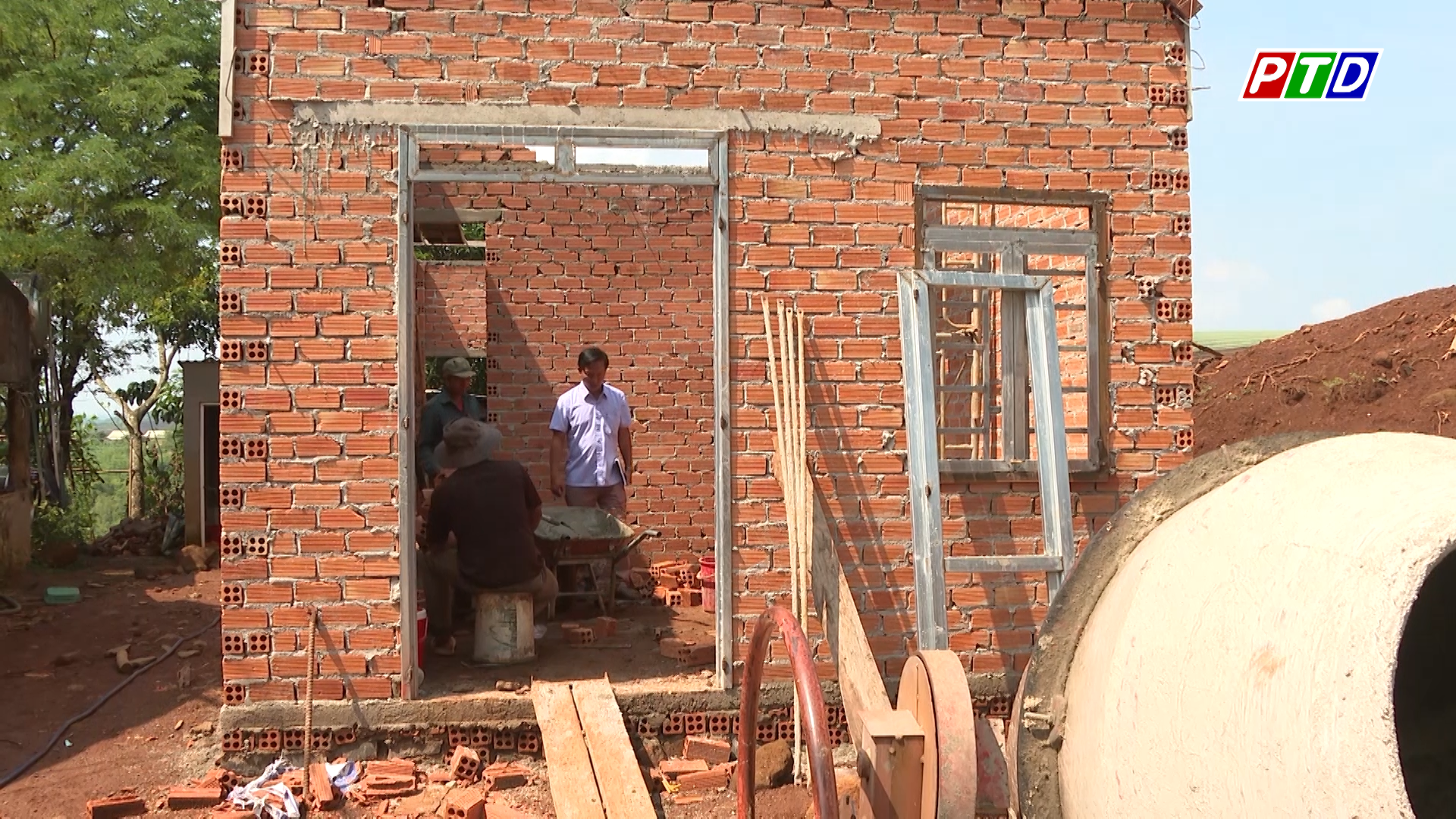 Xã Đắk Plao, huyện Đắk Glong quyết tâm về đích xóa nhà tạm, nhà dột nát 